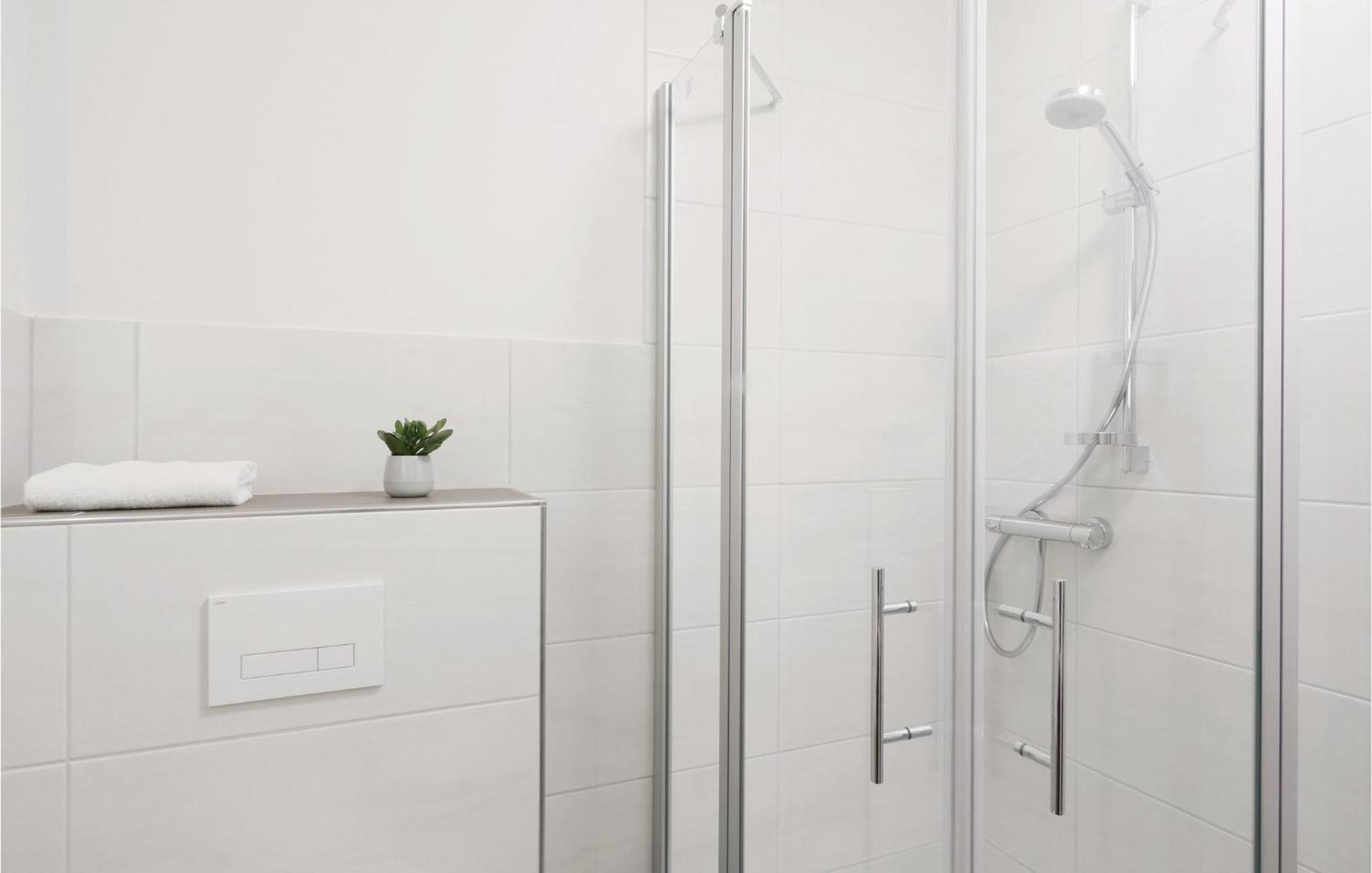 Amazing Apartment In Dagebuell With Kitchenette Kültér fotó